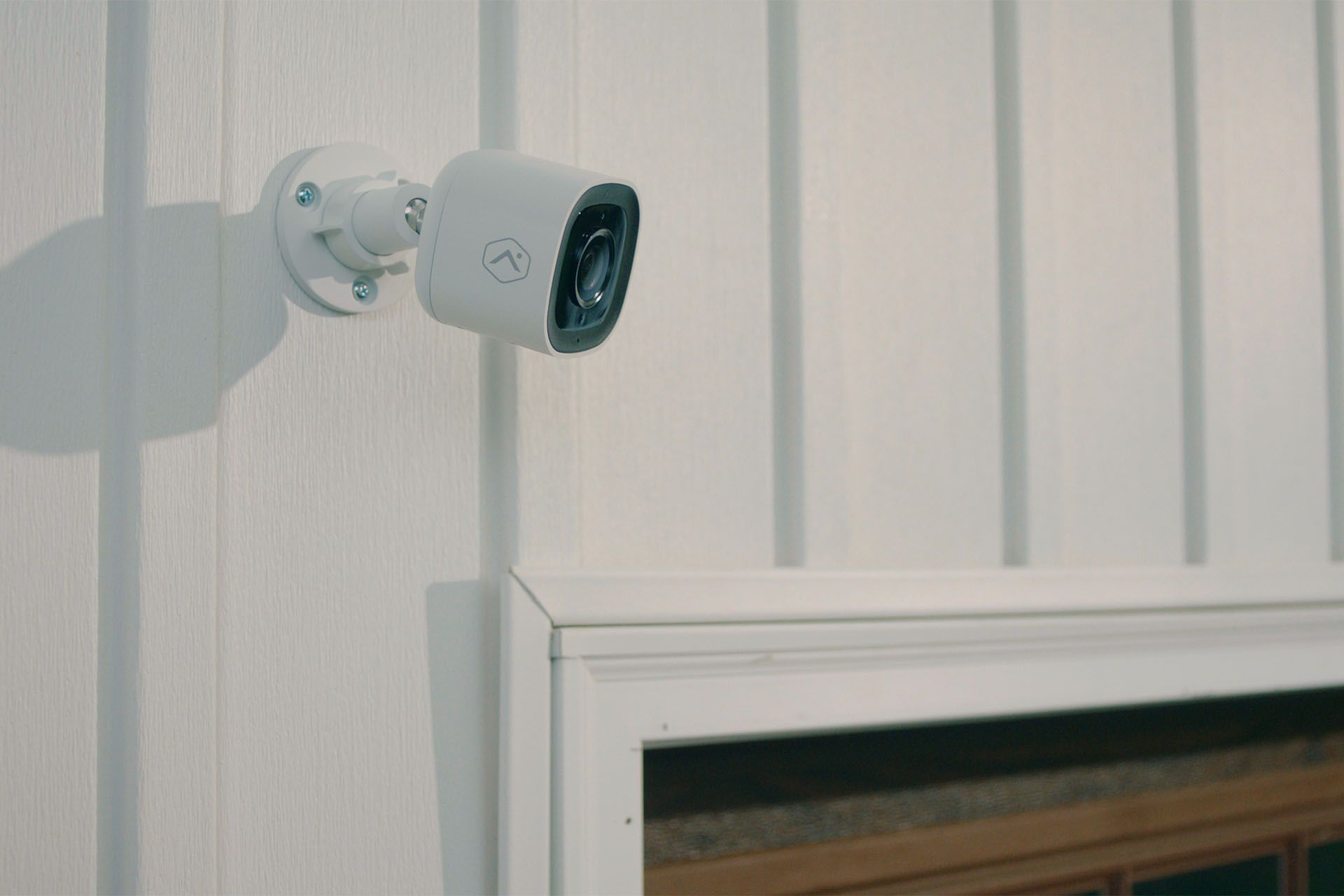 Alarming facts! Four reasons you should consider a home security system